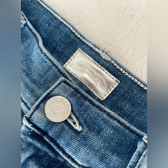 Mother Size 27 Stunner Zip Ankle Step Fray in Good Girls Do Skinny Jeans in GUC - Picture 7 of 17